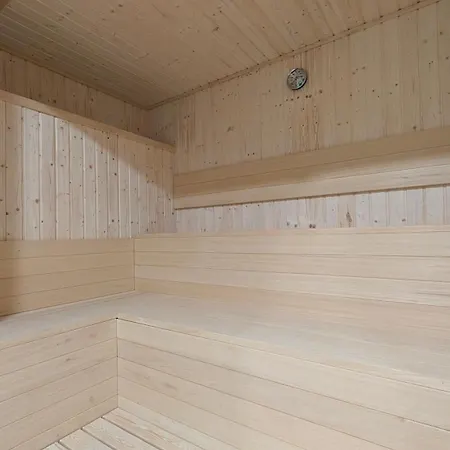 Sunset Sailors Vibe *